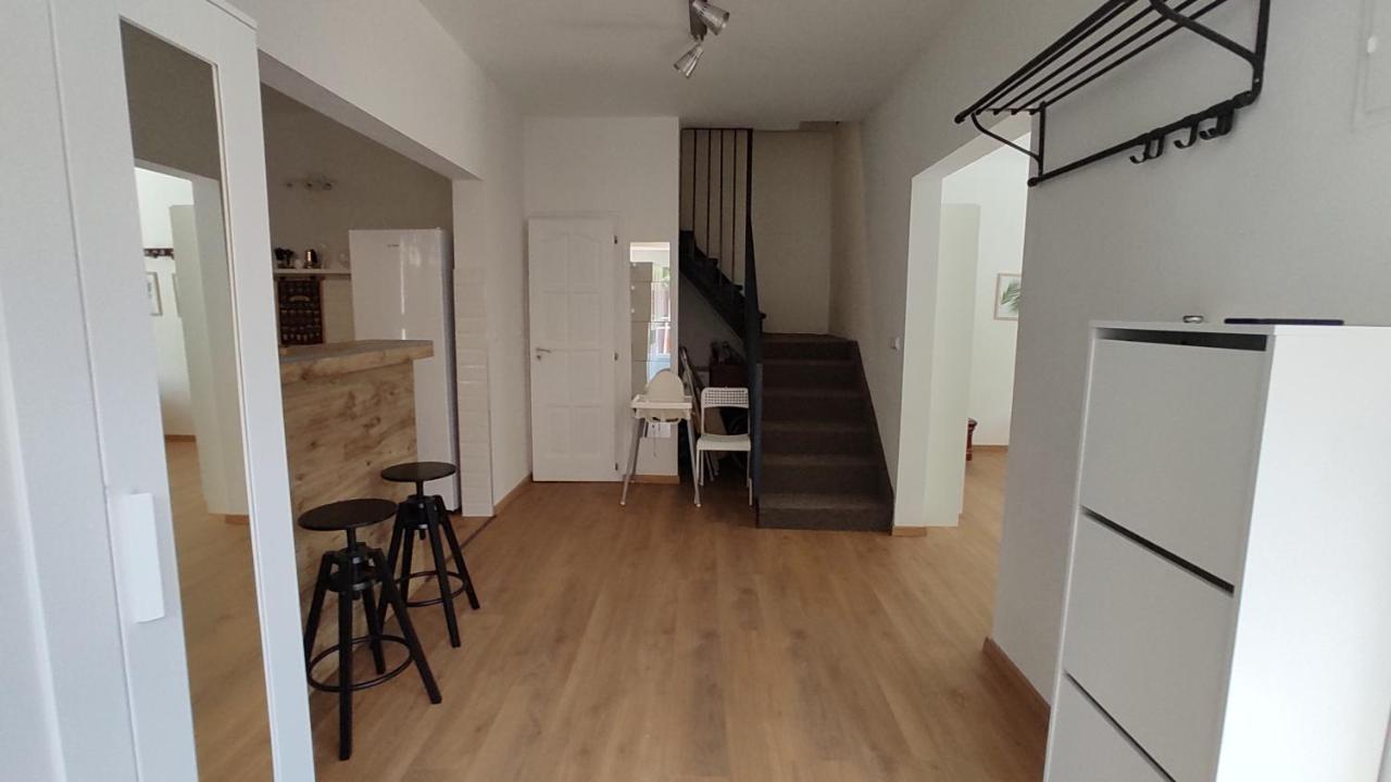 Flora House 3 Minutes From Lake Balaton Keszthely Exterior foto