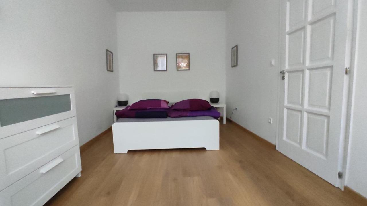 Flora House 3 Minutes From Lake Balaton Keszthely Exterior foto